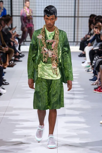 Look 34